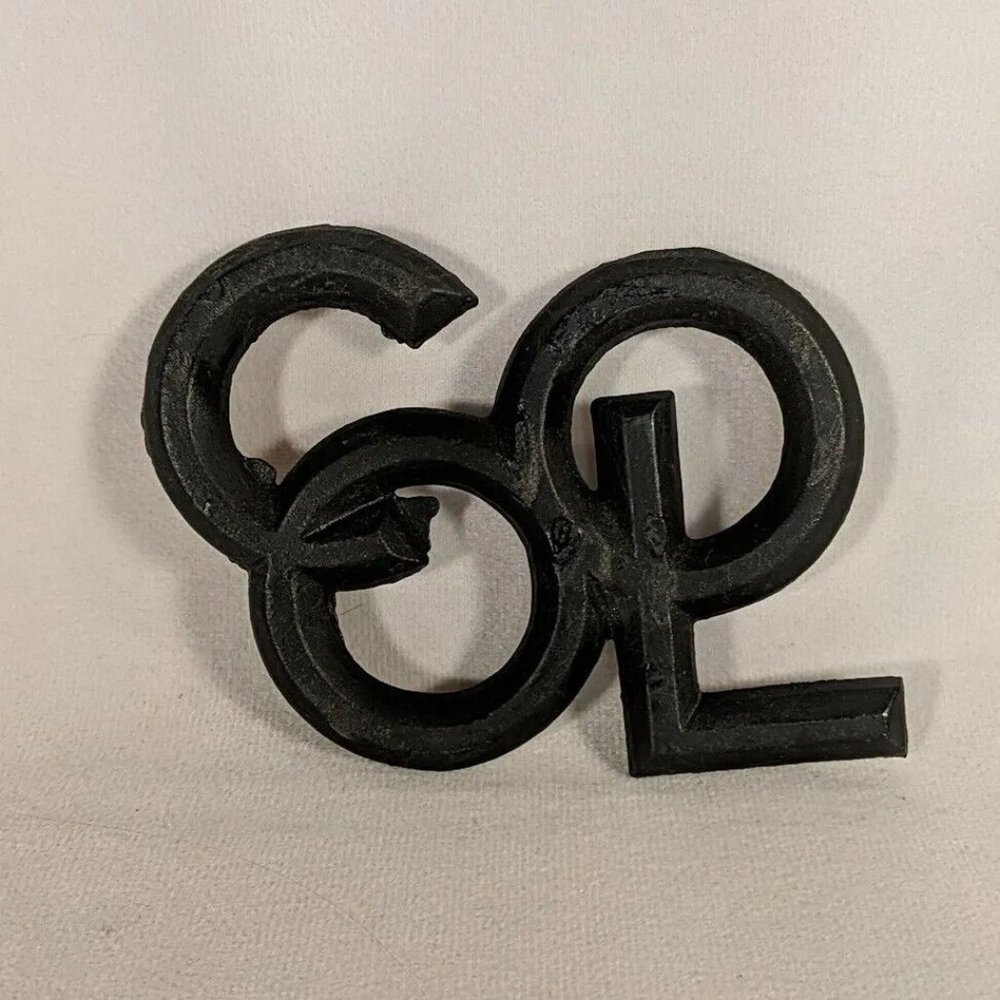 Vintage Cool Cast Iron Trivet Letters Small Retro Style 1980